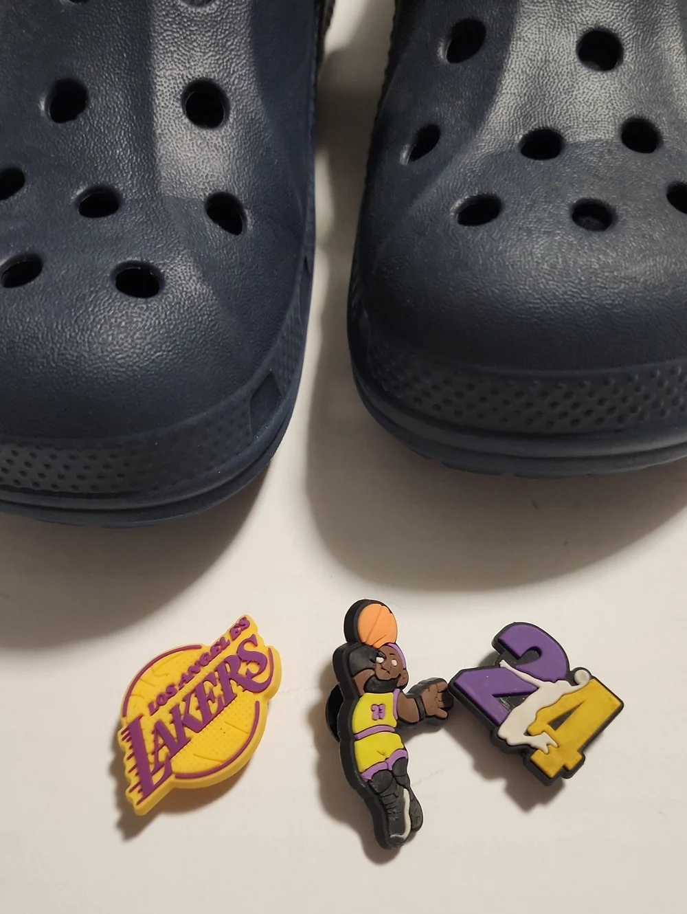 CROCS Navy Blue Clog with soft liner Lakers Kobe Bryant Charms/Jibbitz, Size C13